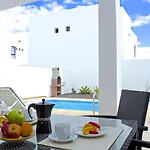 Puerto Rubicon Готель