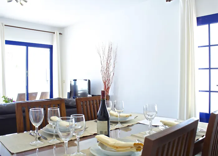 Puerto Rubicon מלון